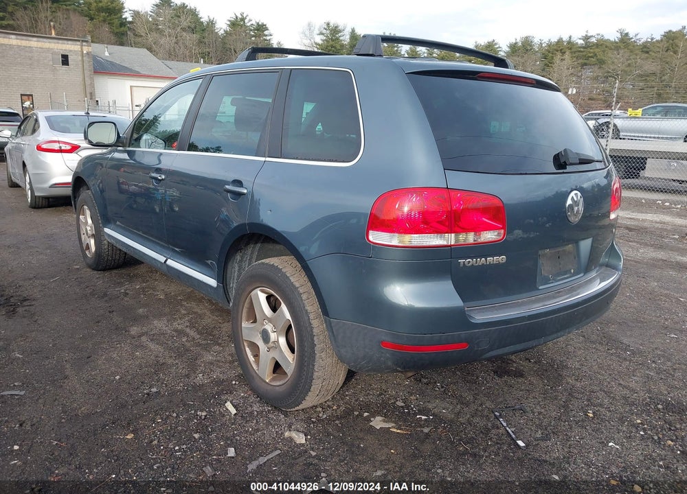 2005 VOLKSWAGEN TOUAREG V6 VIN: WVGZG77L45D020193