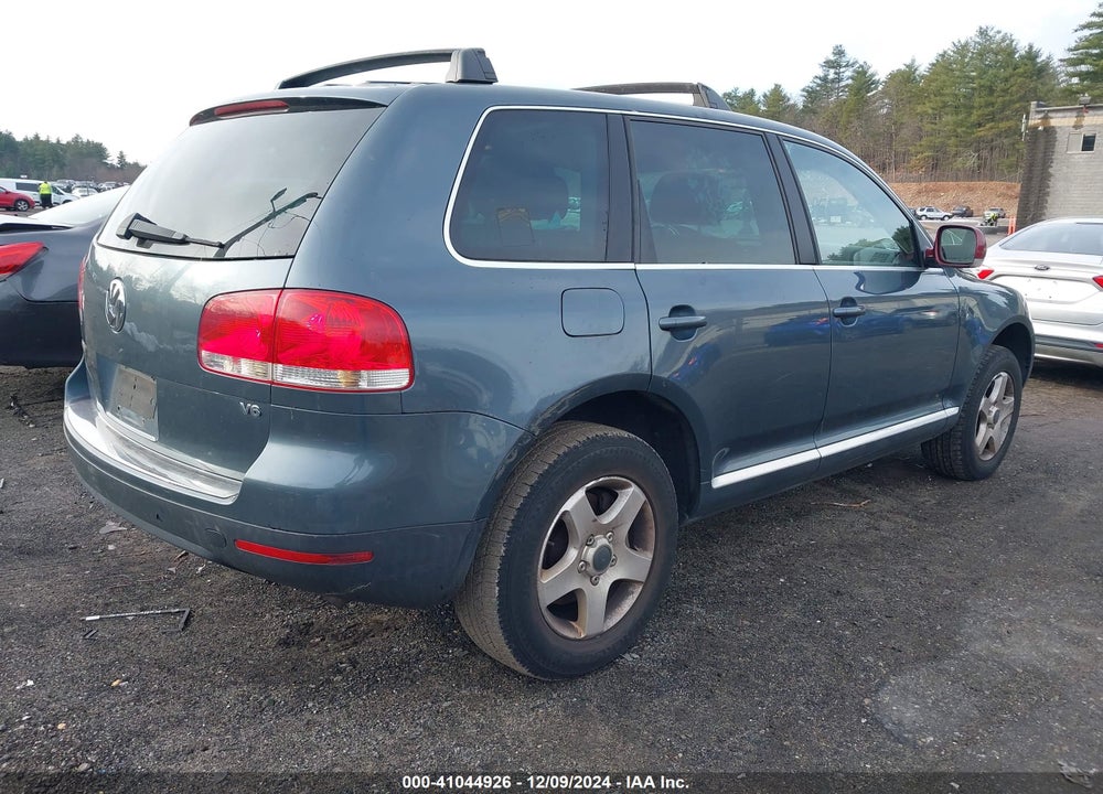 2005 VOLKSWAGEN TOUAREG V6 VIN: WVGZG77L45D020193