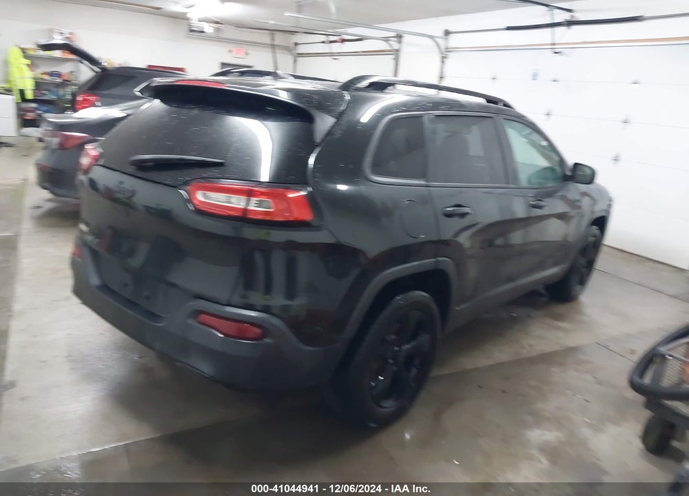 2016 JEEP CHEROKEE ALTITUDE VIN: 1C4PJMCB6GW182052
