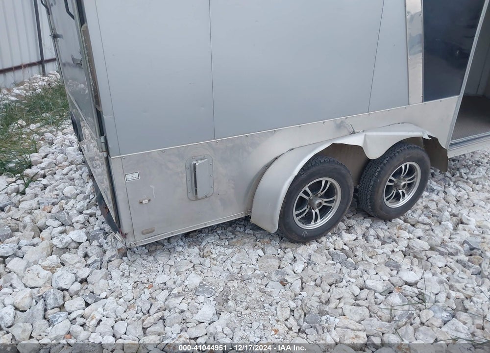 1999 TRAILER --- VIN: 53EBE1424HE028176