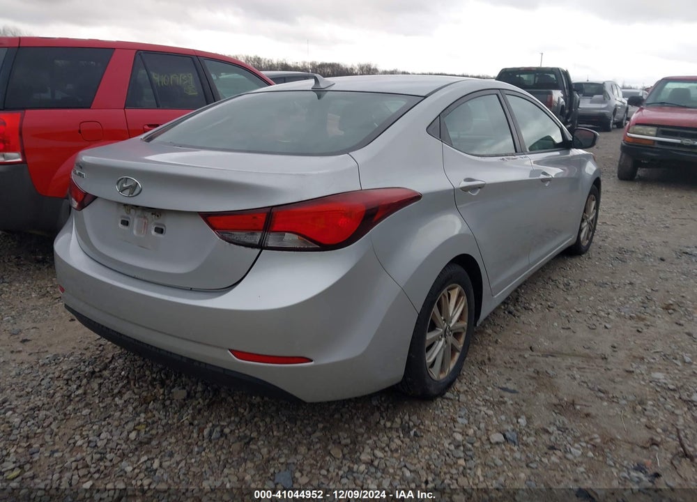 2014 HYUNDAI ELANTRA SE VIN: KMHDH4AE1EU104780