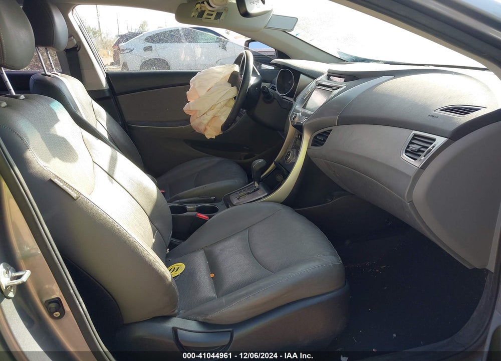 2013 HYUNDAI ELANTRA LIMITED VIN: KMHDH4AE0DU744817