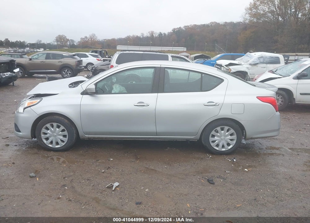 2019 NISSAN VERSA 1.6 SV VIN: 3N1CN7AP0KL857589