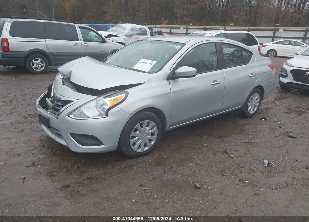 2019 NISSAN VERSA 1.6 SV VIN: 3N1CN7AP0KL857589