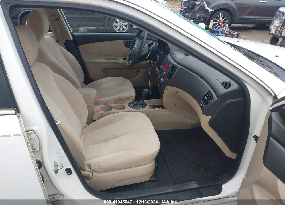 2010 KIA OPTIMA LX VIN: KNAGG4A84A5449575