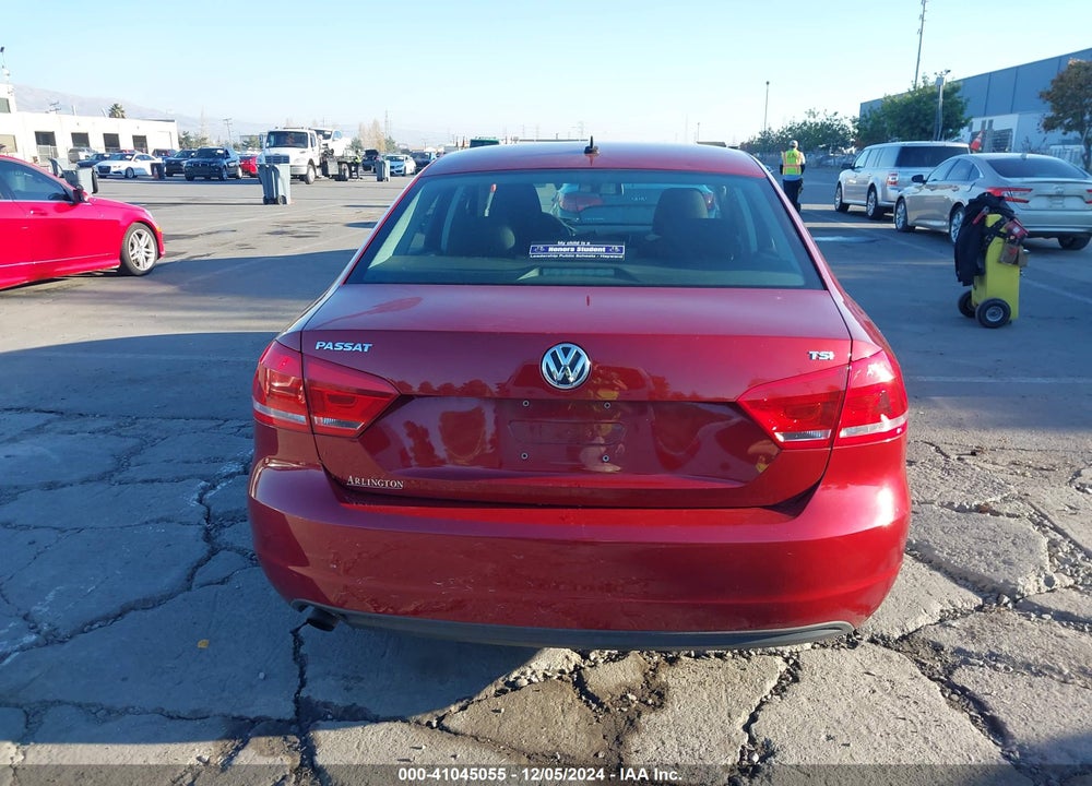 2015 VOLKSWAGEN PASSAT 1.8T S VIN: 1VWAT7A36FC077487