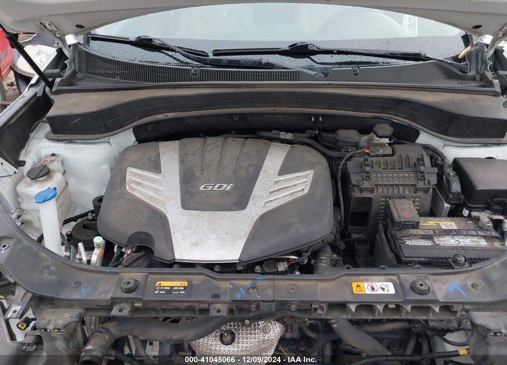 2015 KIA SORENTO LX V6 VIN: 5XYKT4A70FG551504