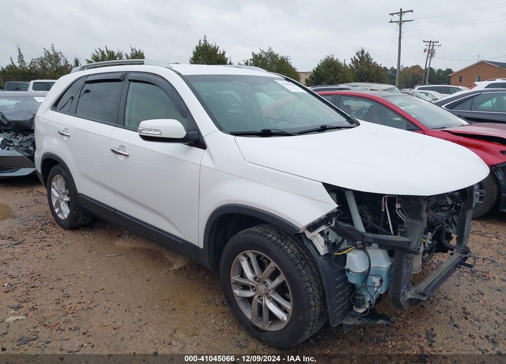 2015 KIA SORENTO LX V6 VIN: 5XYKT4A70FG551504