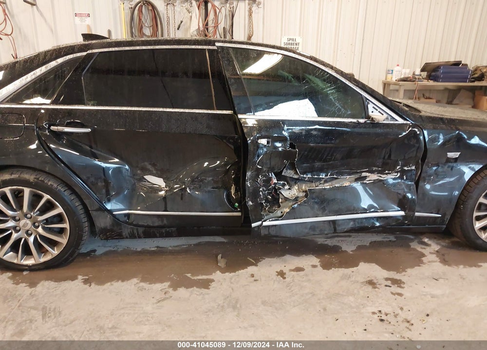2016 CADILLAC CT6 VIN: 1G6KE5R61GU165706