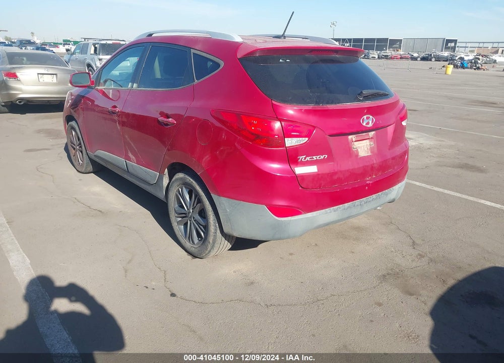 2015 HYUNDAI TUCSON SE VIN: KM8JU3AG2FU081828