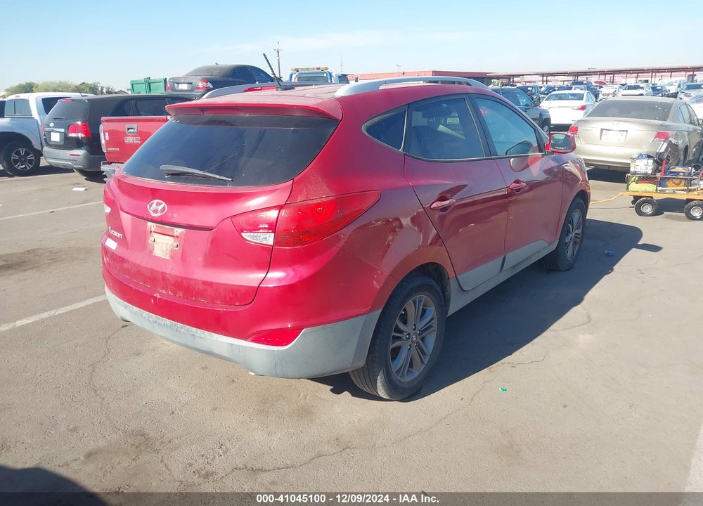 2015 HYUNDAI TUCSON SE VIN: KM8JU3AG2FU081828