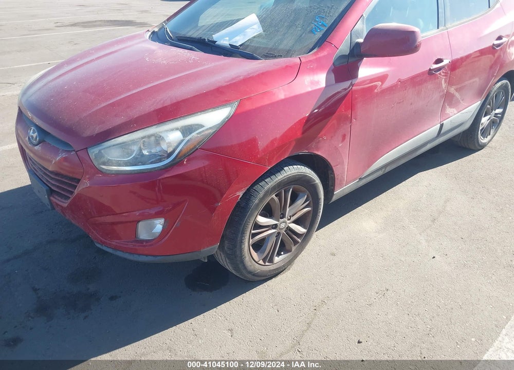 2015 HYUNDAI TUCSON SE VIN: KM8JU3AG2FU081828