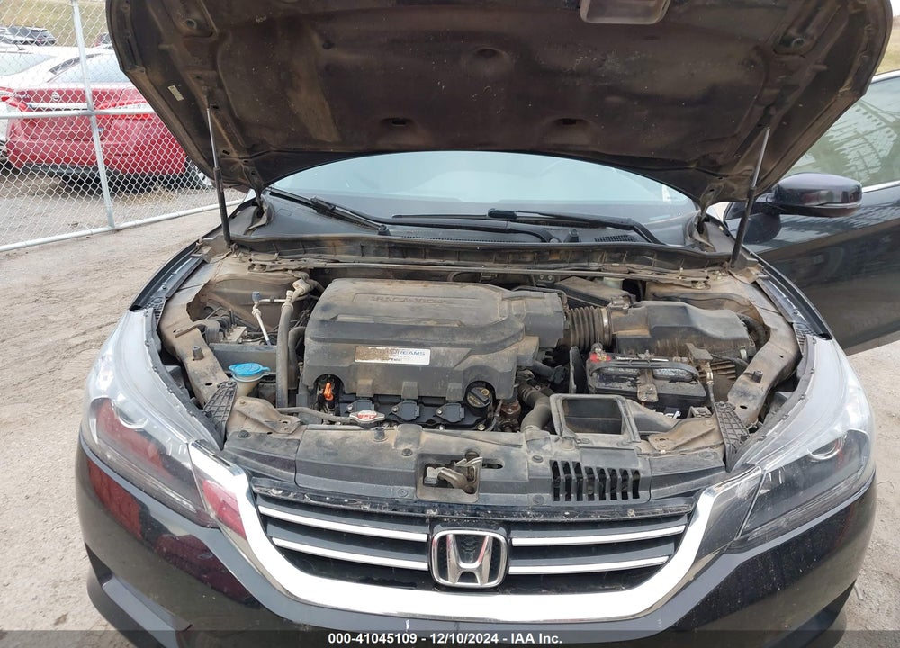 2014 HONDA ACCORD VIN: 1HGCR3F8XEA027503