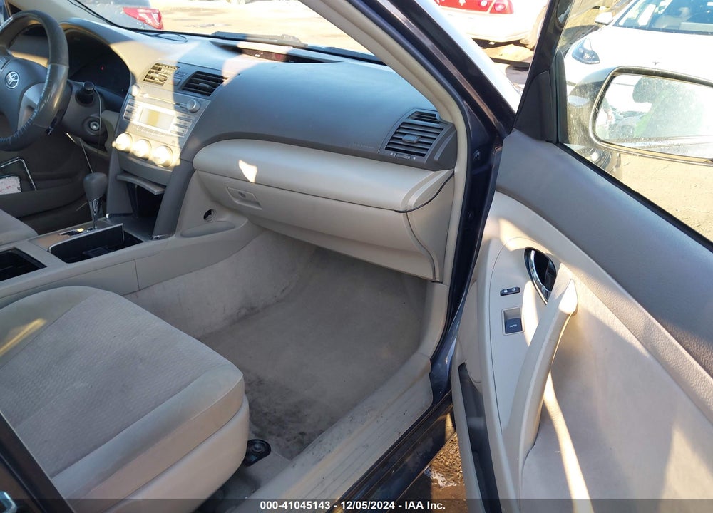 2011 TOYOTA CAMRY LE VIN: 4T1BF3EK2BU213669