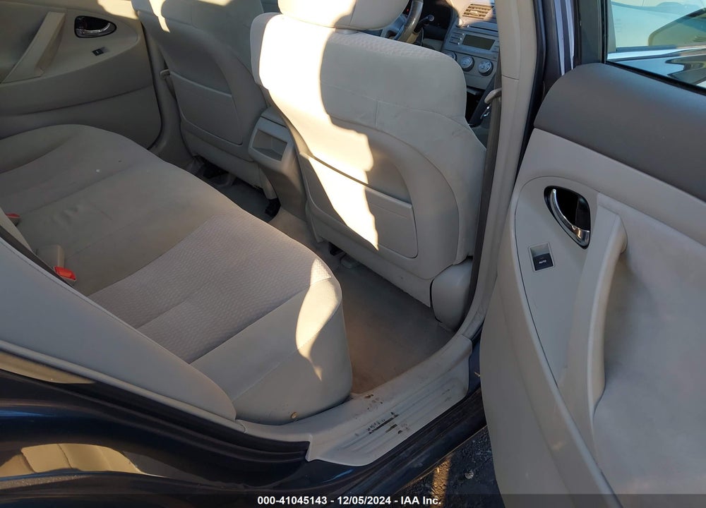 2011 TOYOTA CAMRY LE VIN: 4T1BF3EK2BU213669