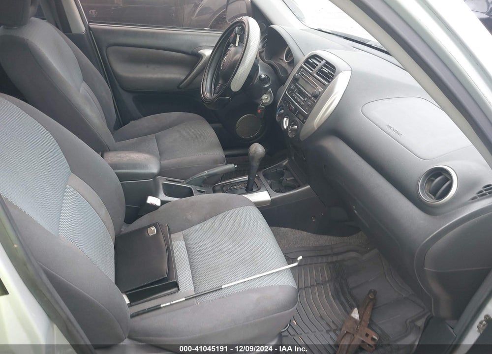 2005 TOYOTA RAV4 VIN: JTEGD20V350084926