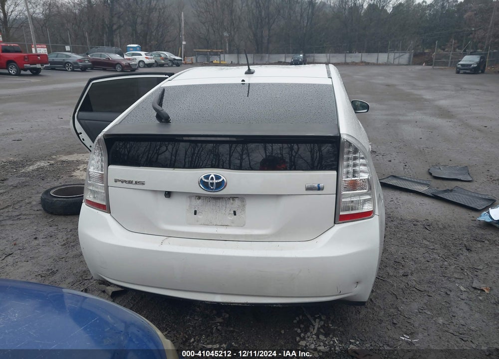 2011 TOYOTA PRIUS FOUR VIN: JTDKN3DU2B0320142