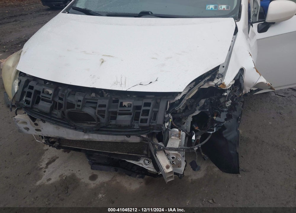 2011 TOYOTA PRIUS FOUR VIN: JTDKN3DU2B0320142