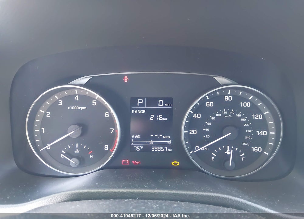 2018 HYUNDAI ELANTRA SE VIN: 5NPD74LF7JH359676