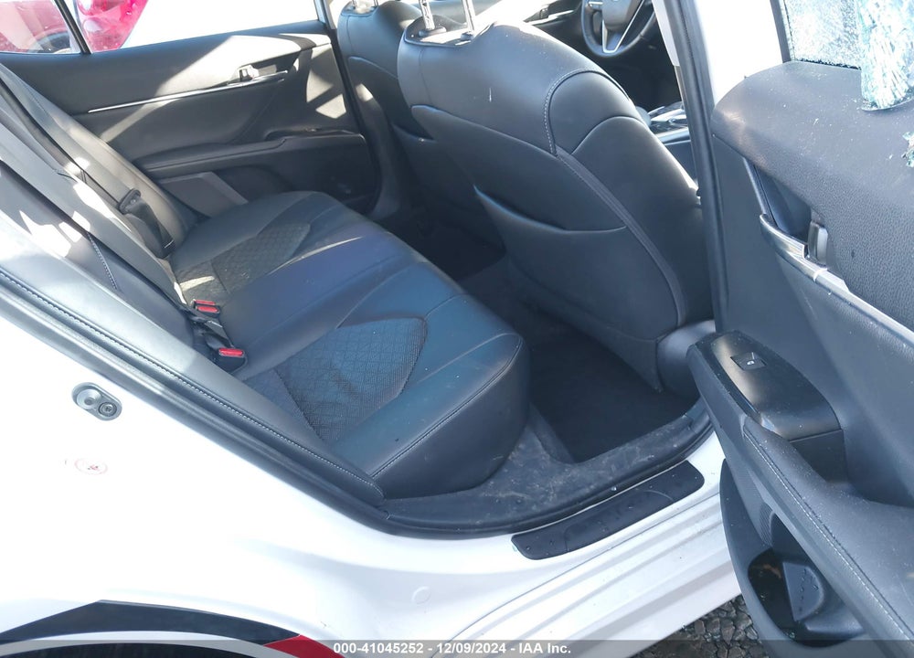 2019 TOYOTA CAMRY XSE VIN: 4T1B61HK7KU214686