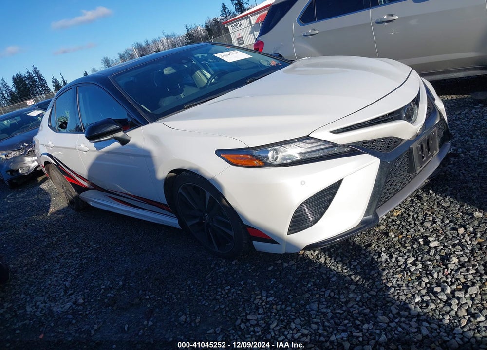2019 TOYOTA CAMRY XSE VIN: 4T1B61HK7KU214686