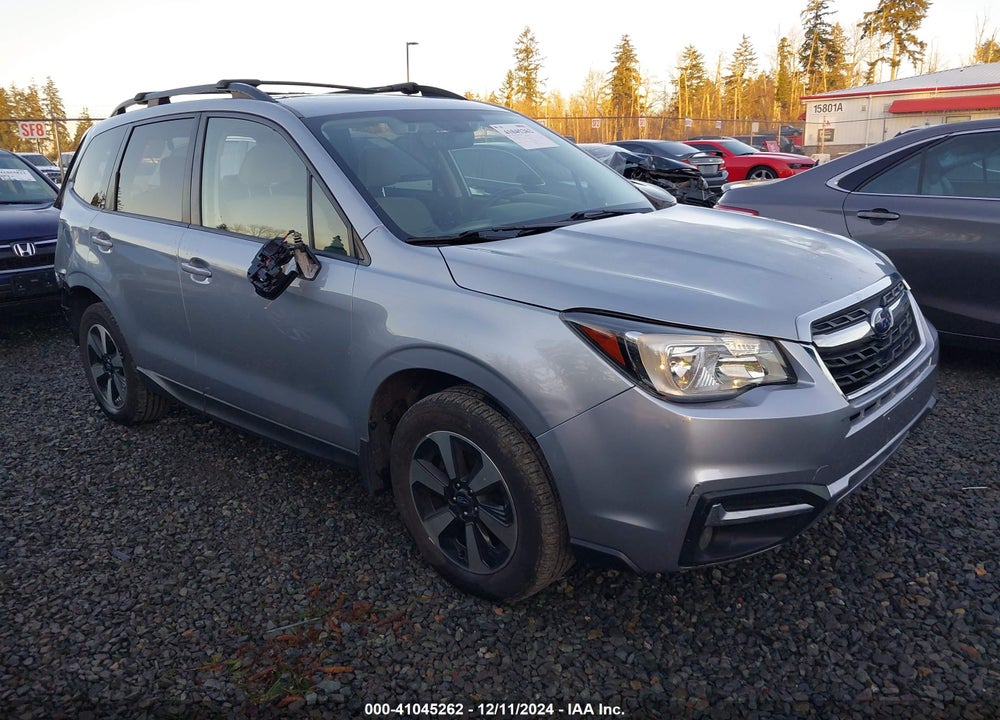 2017 SUBARU FORESTER 2.5I PREMIUM VIN: JF2SJAGC7HH452411