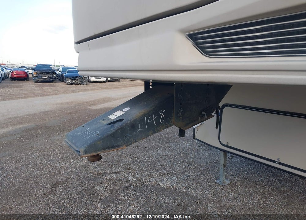2014 CROSSROADS HILL COUNTRY FIFTH WHEEL VIN: 4V0FC3224EB022148