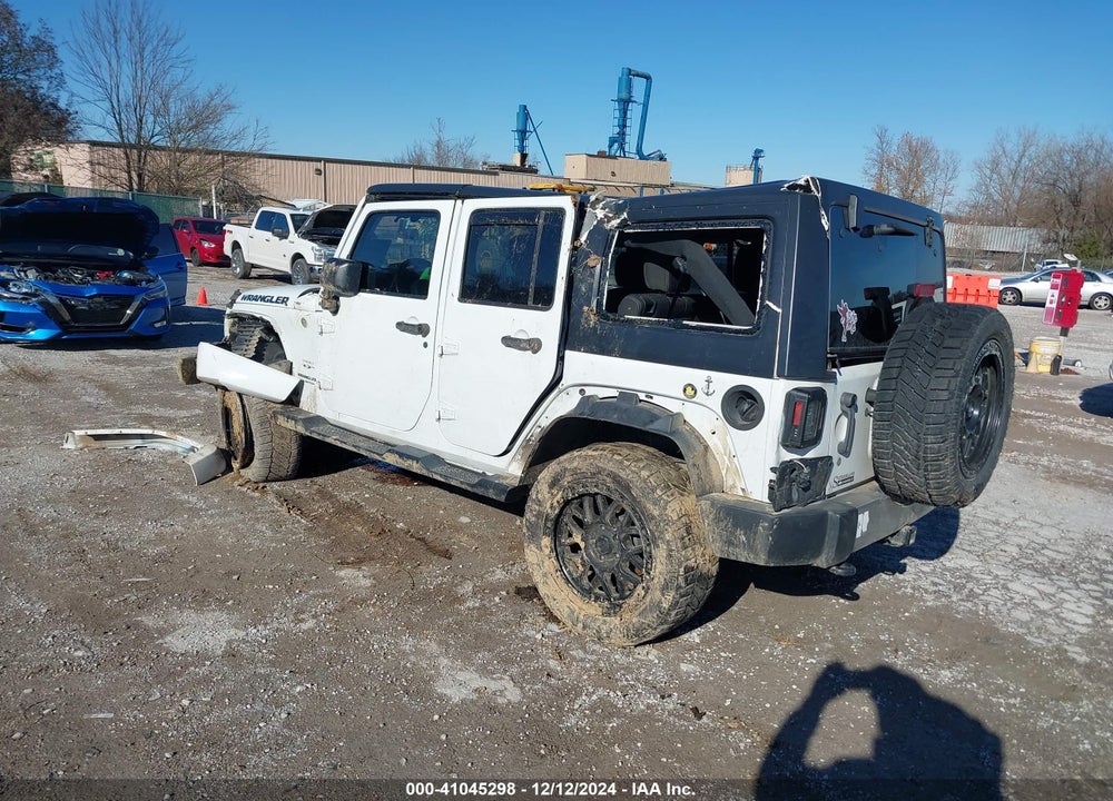2017 JEEP WRANGLER UNLIMITED SAHARA VIN: 1C4BJWEG9HL679601