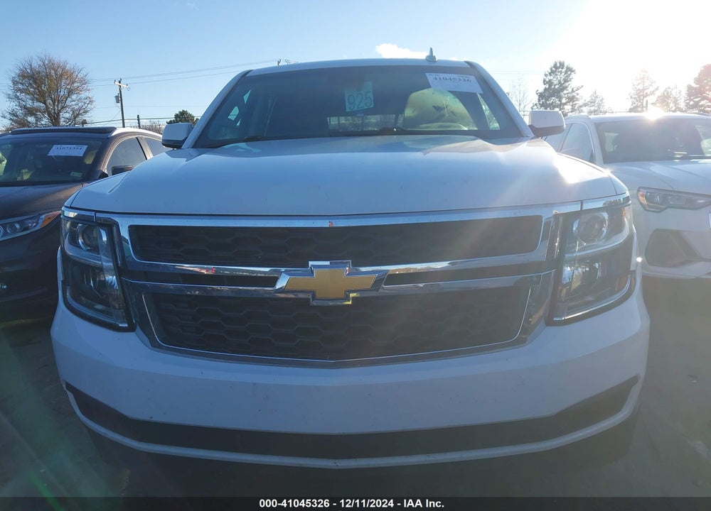 2018 CHEVROLET SUBURBAN LT VIN: 1GNSCHKCXJR109429