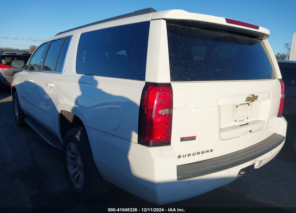 2018 CHEVROLET SUBURBAN LT VIN: 1GNSCHKCXJR109429