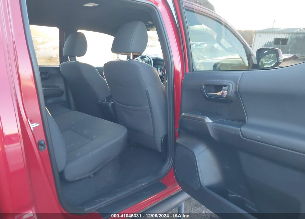 2017 TOYOTA TACOMA TRD SPORT VIN: 3TMCZ5AN8HM105453