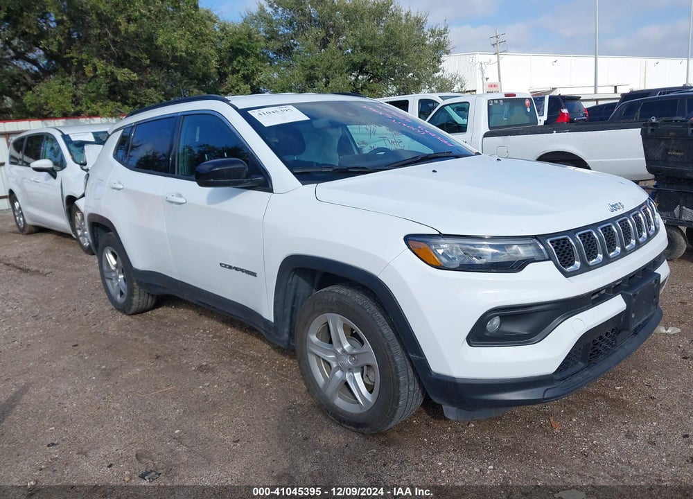 2024 JEEP COMPASS LATITUDE 4X4 VIN: 3C4NJDBN8RT599068