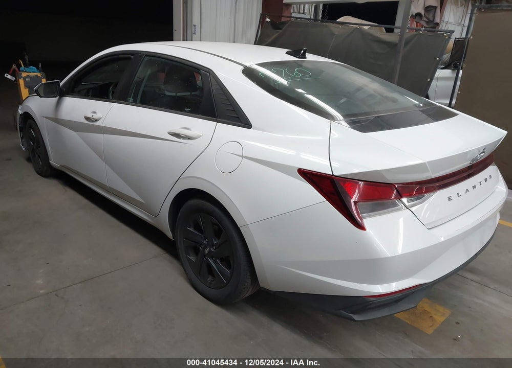 2021 HYUNDAI ELANTRA VIN: 5NPLM4AG8MH044809