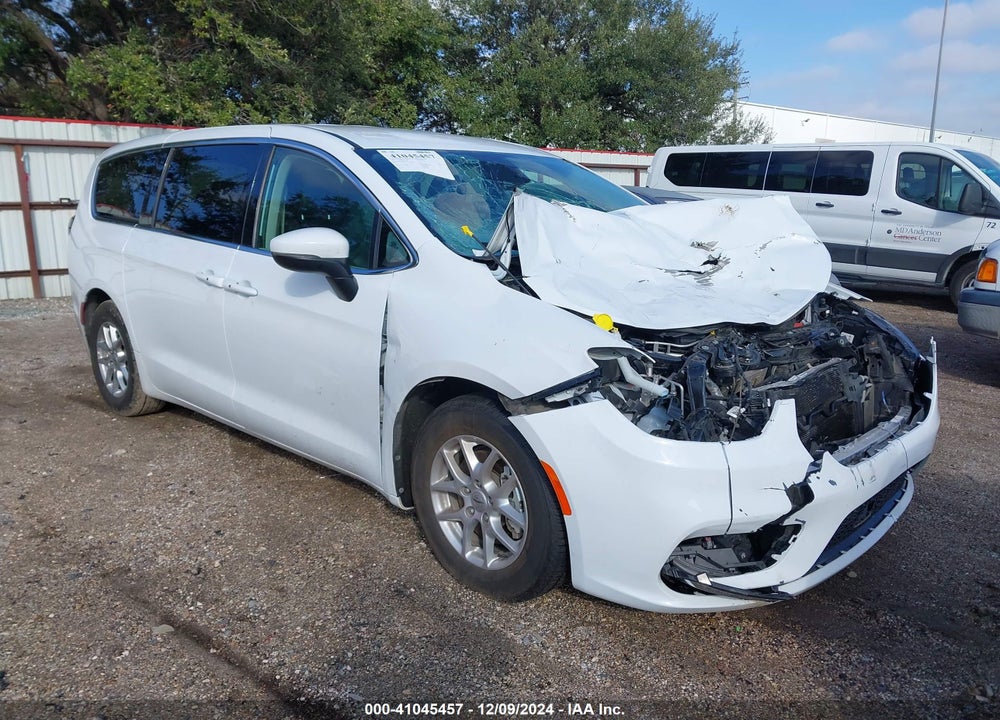 2023 CHRYSLER PACIFICA TOURING L VIN: 2C4RC1BG1PR560611