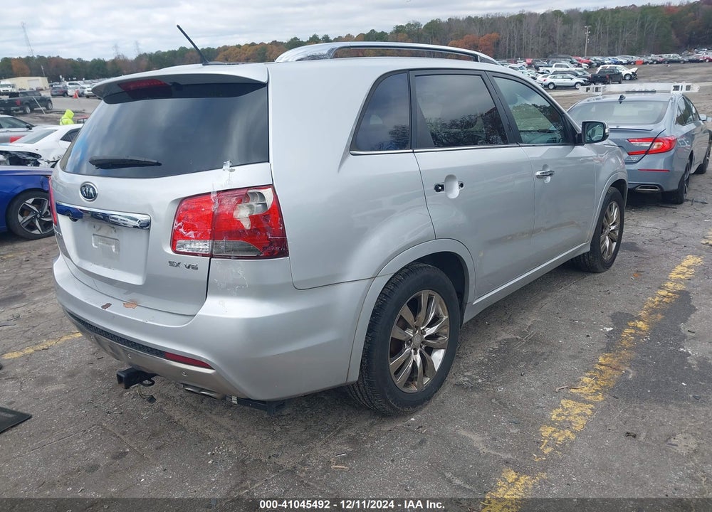 2011 KIA SORENTO SX V6 VIN: 5XYKW4A26BG160749