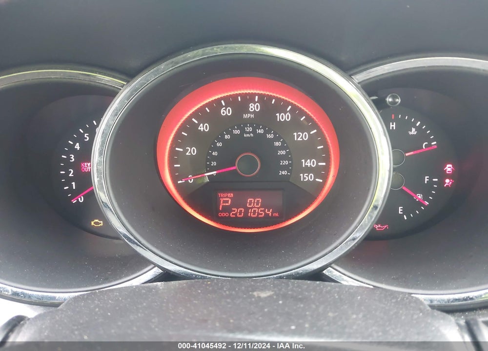 2011 KIA SORENTO SX V6 VIN: 5XYKW4A26BG160749