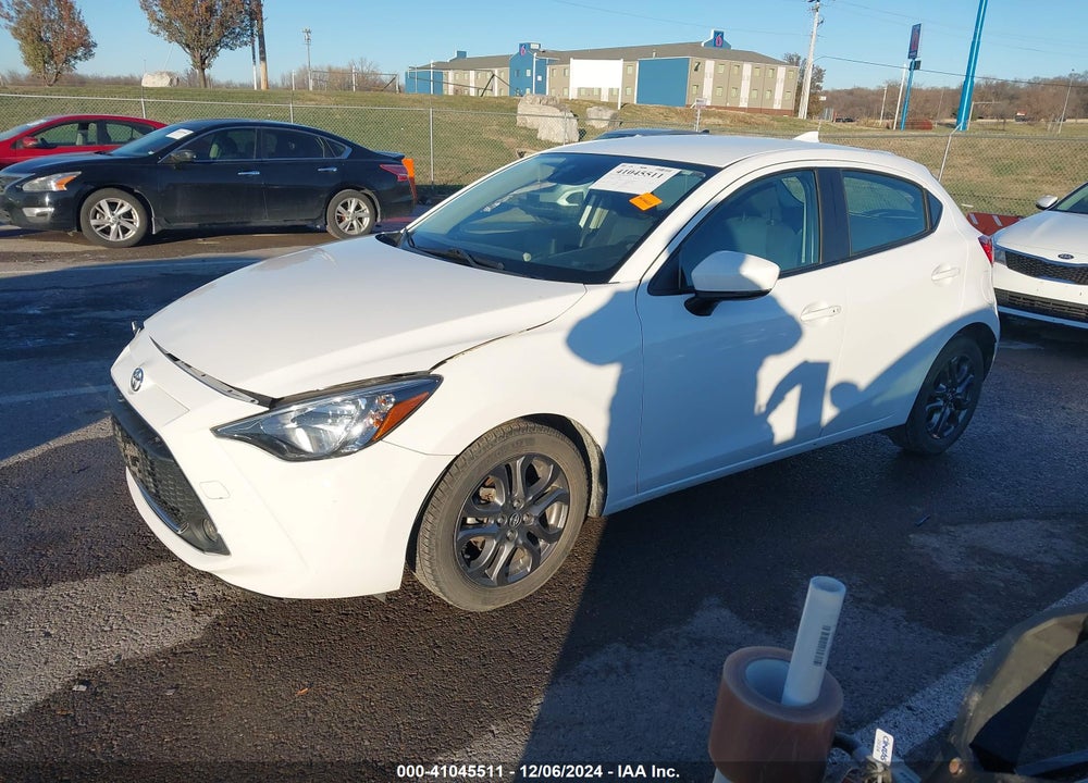 2020 TOYOTA YARIS LE VIN: 3MYDLBJV1LY702080