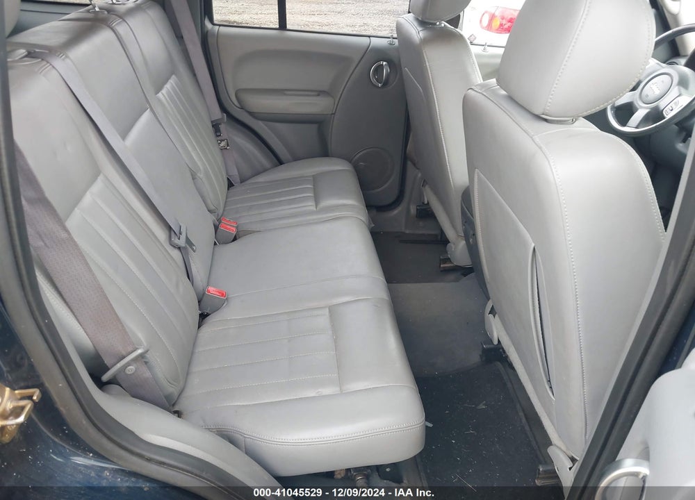 2005 JEEP LIBERTY LIMITED EDITION VIN: 1J4GL58K15W518044
