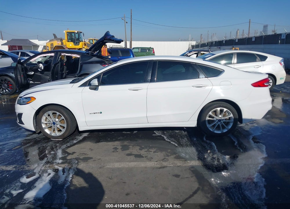 2019 FORD FUSION HYBRID SE VIN: 3FA6P0LU6KR225682
