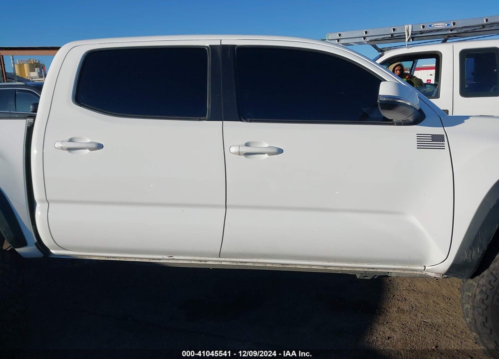 2021 TOYOTA TACOMA TRD OFF ROAD VIN: 3TMCZ5AN4MM441840