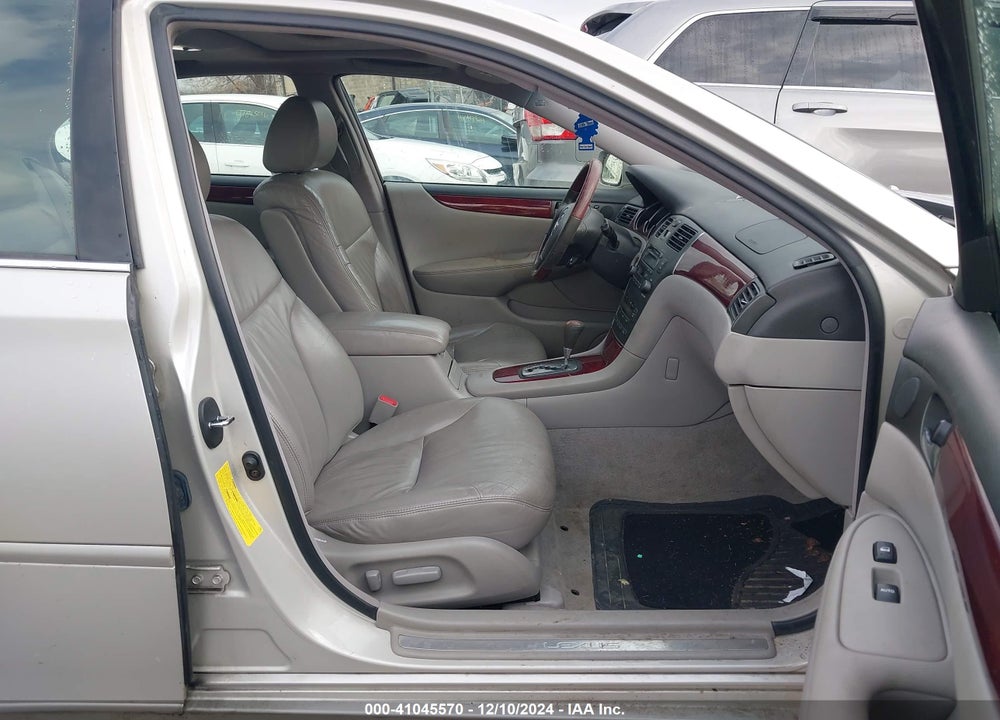 2003 LEXUS ES 300 VIN: JTHBF30G036012767