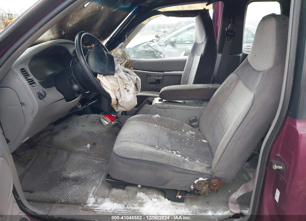 1995 FORD EXPLORER VIN: 1FMCU24X2SUB36948