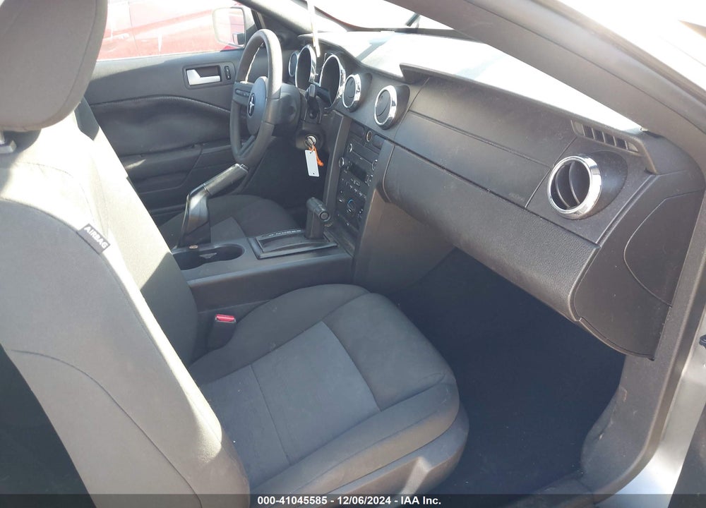 2008 FORD MUSTANG V6 DELUXE/V6 PREMIUM VIN: 1ZVHT80N085129243
