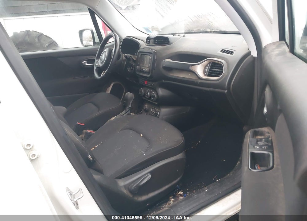 2017 JEEP RENEGADE LATITUDE 4X4 VIN: ZACCJBBB7HPF87064