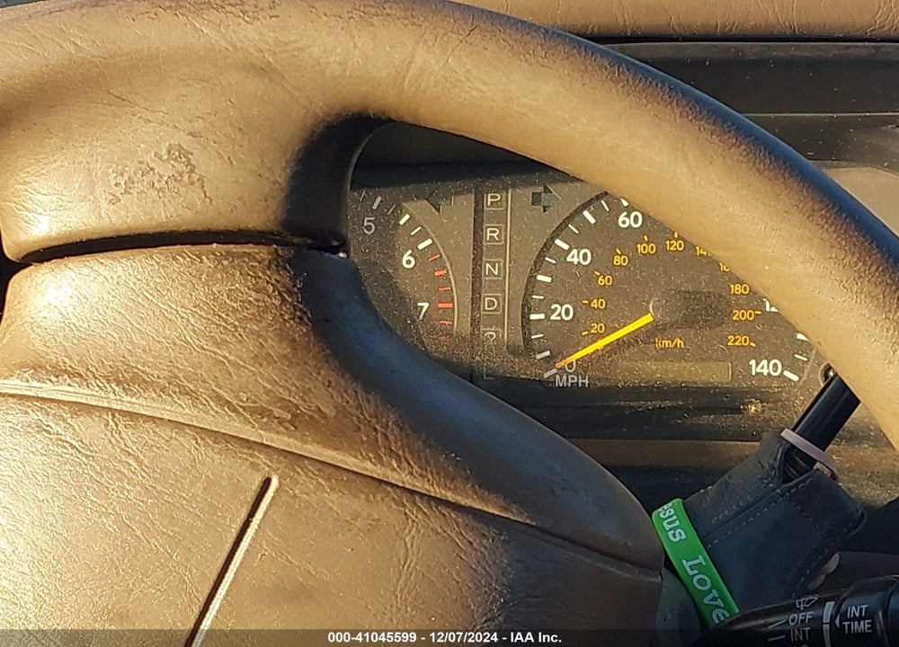 1999 TOYOTA AVALON XL VIN: 4T1BF18B2XU340705