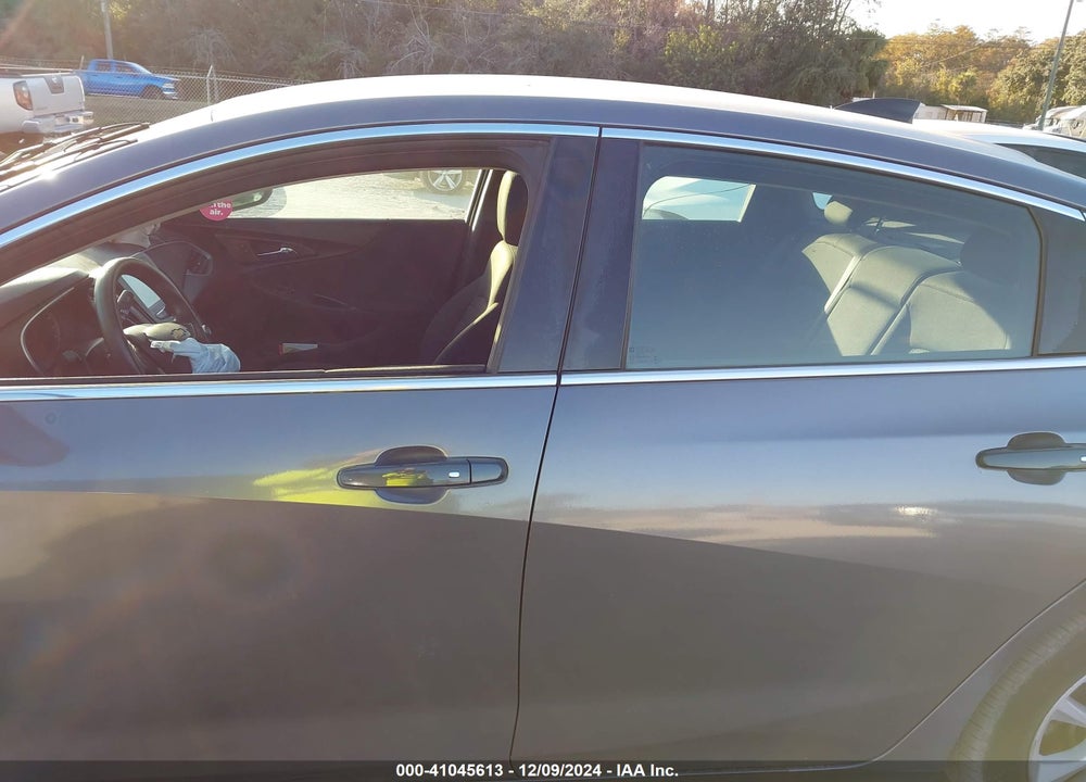 2017 CHEVROLET MALIBU LS VIN: 1G1ZB5ST8HF104503