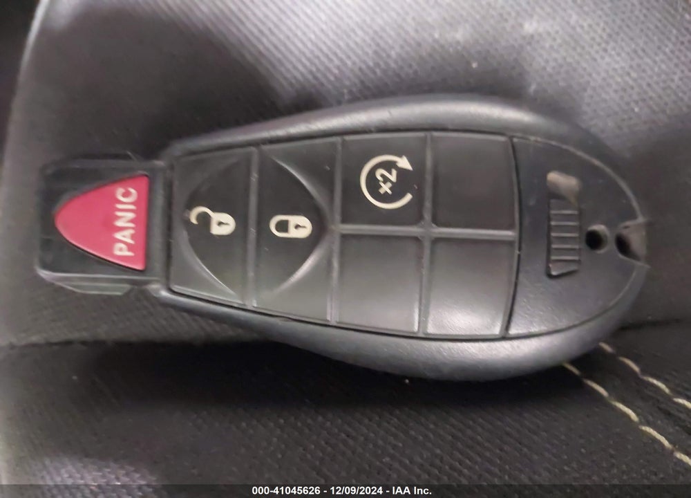 2016 JEEP CHEROKEE ALTITUDE VIN: 1C4PJMCB1GW181875