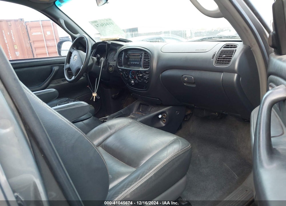 2005 TOYOTA TUNDRA SR5 V8 VIN: 5TBET34195S481445