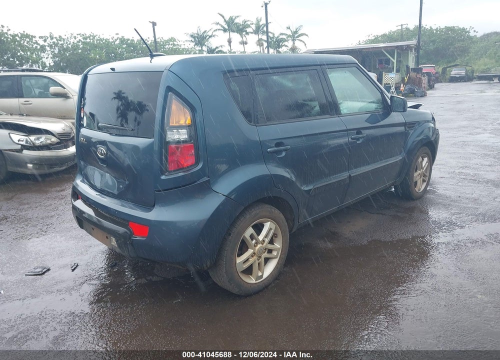 2011 KIA SOUL VIN: KNDJT2A23B7214272