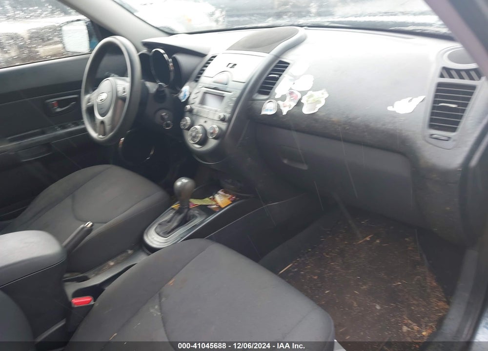 2011 KIA SOUL VIN: KNDJT2A23B7214272